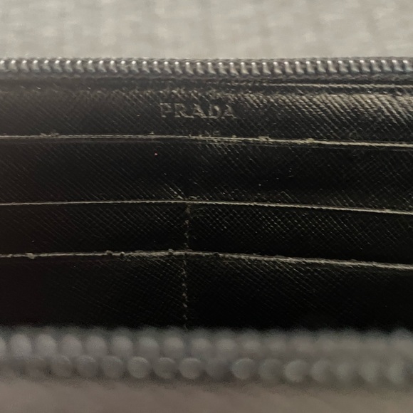 Prada Vintage Tessuto Black Wallet with Logo - Picture 5 of 16